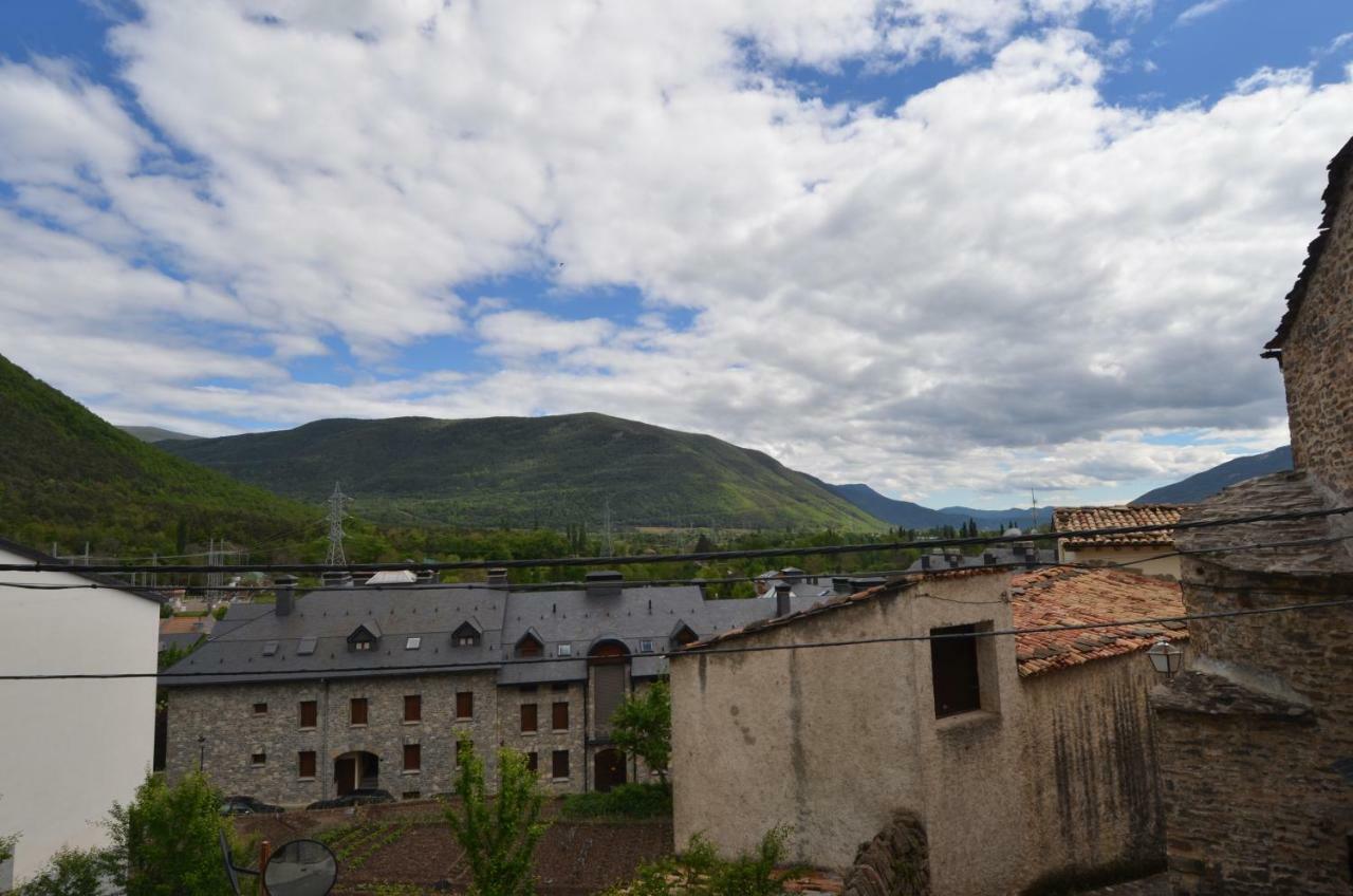 Апартаменти Apartamento Pena Erata Б'єскас Екстер'єр фото
